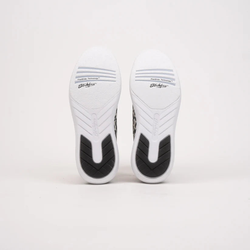 Womens KR Strikeforce Lux White/Black Universal Bowling Shoes