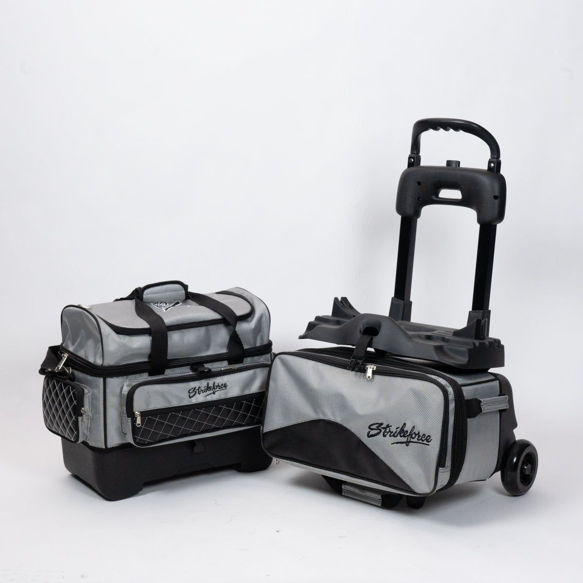KR Strikeforce Royal Flush 4 Ball Roller Silver with top tote removed