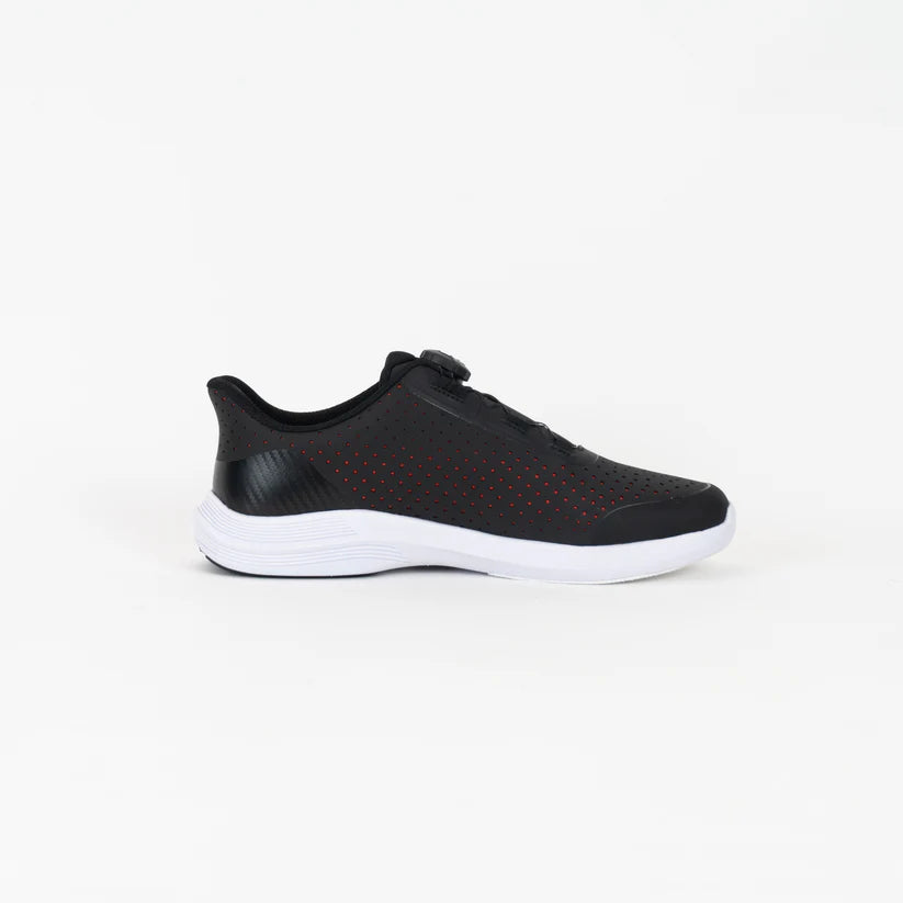 Mens KR Strikeforce Arrow FT Black/Red Universal Bowling Shoes