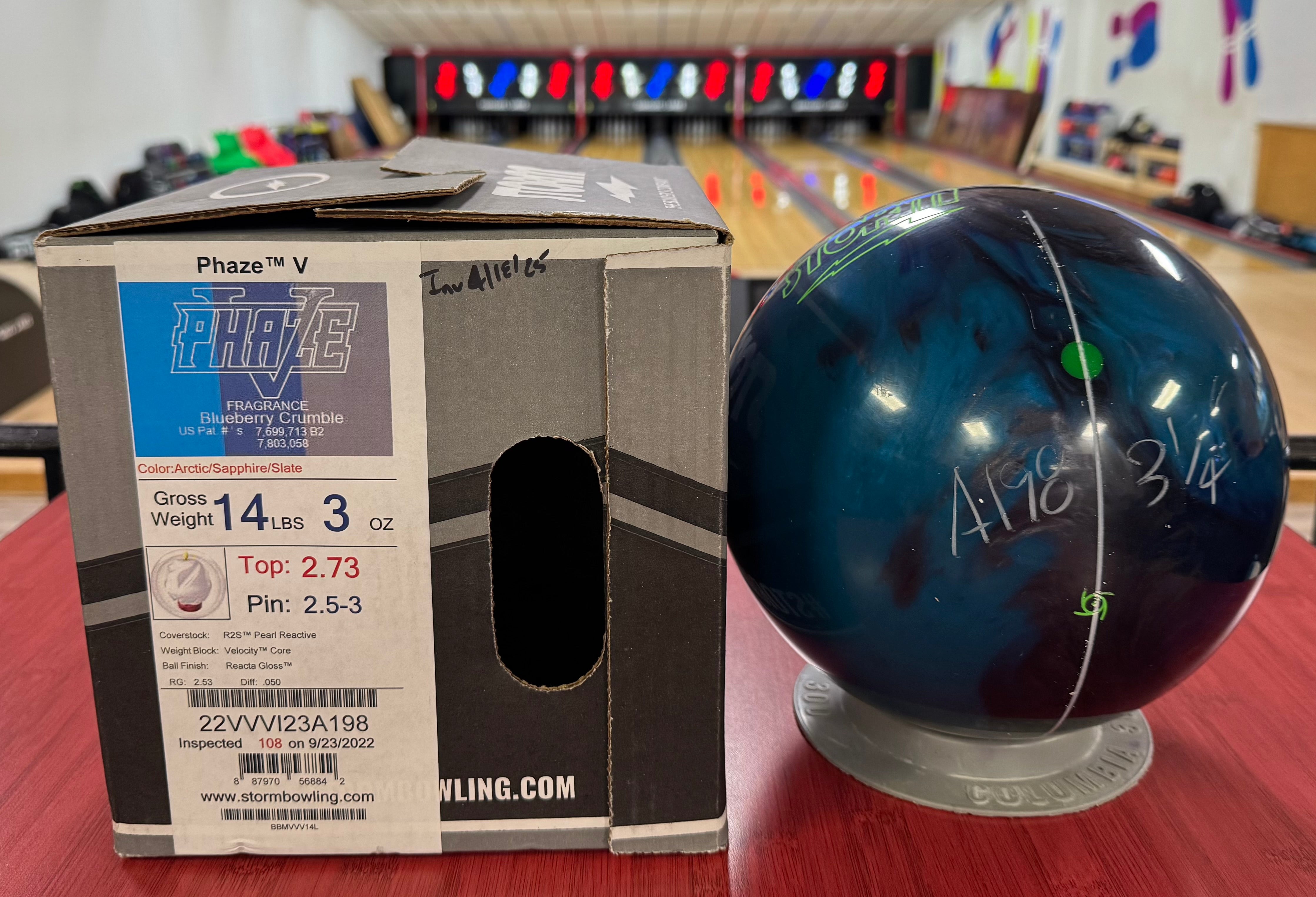 PHAZE II 　15P Amazon.com : Storm Phaze II Bowling Ball, Red/Blue/Purple